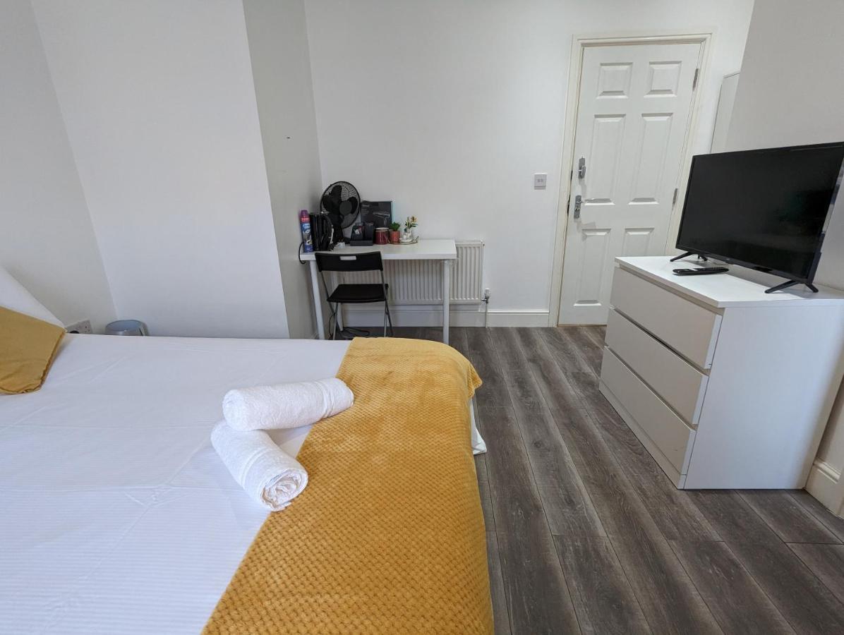 Pensión Mile End- Prime Location