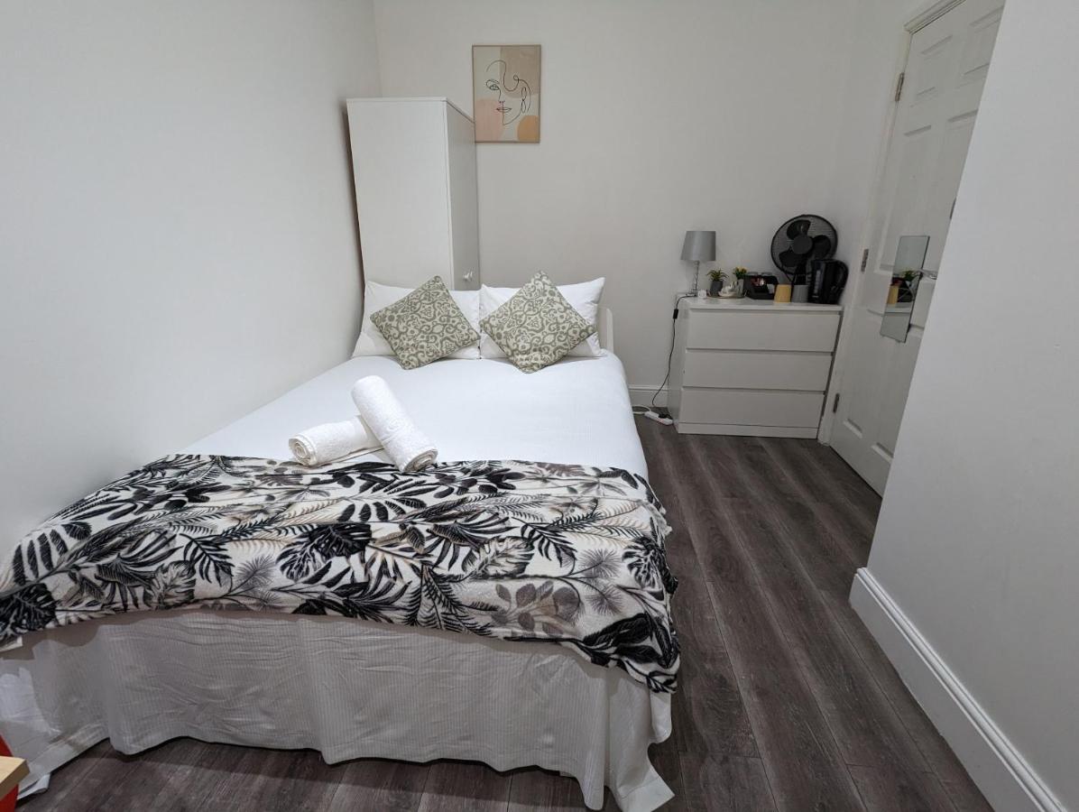 Mile End- Prime Location Гостевой дом *