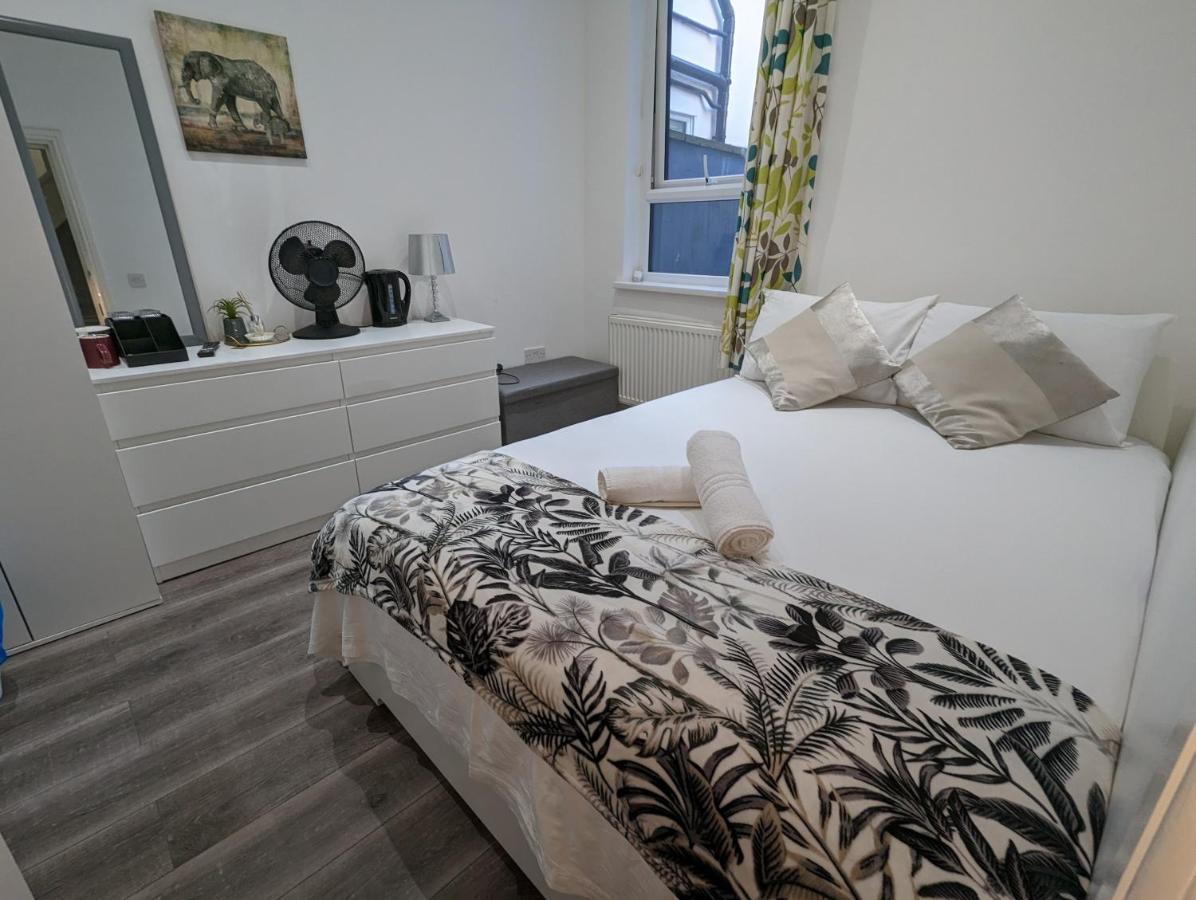 Mile End- Prime Location * Лондон