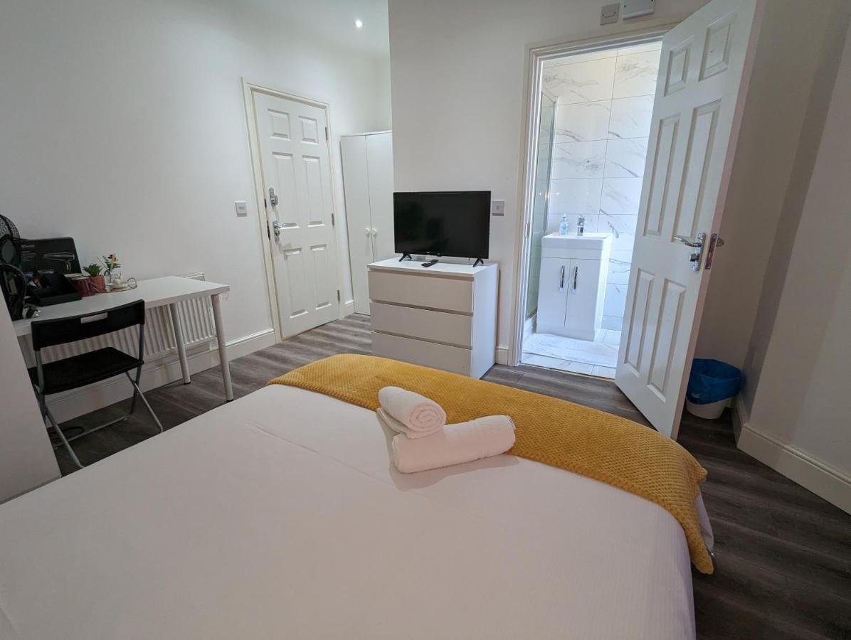 Mile End- Prime Location Гостевой дом